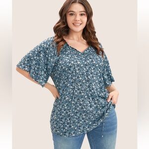 BloomChic Plus Size 2XL Ditsy Floral Ruffle Sleeve Tie Neck Blouse us18-20